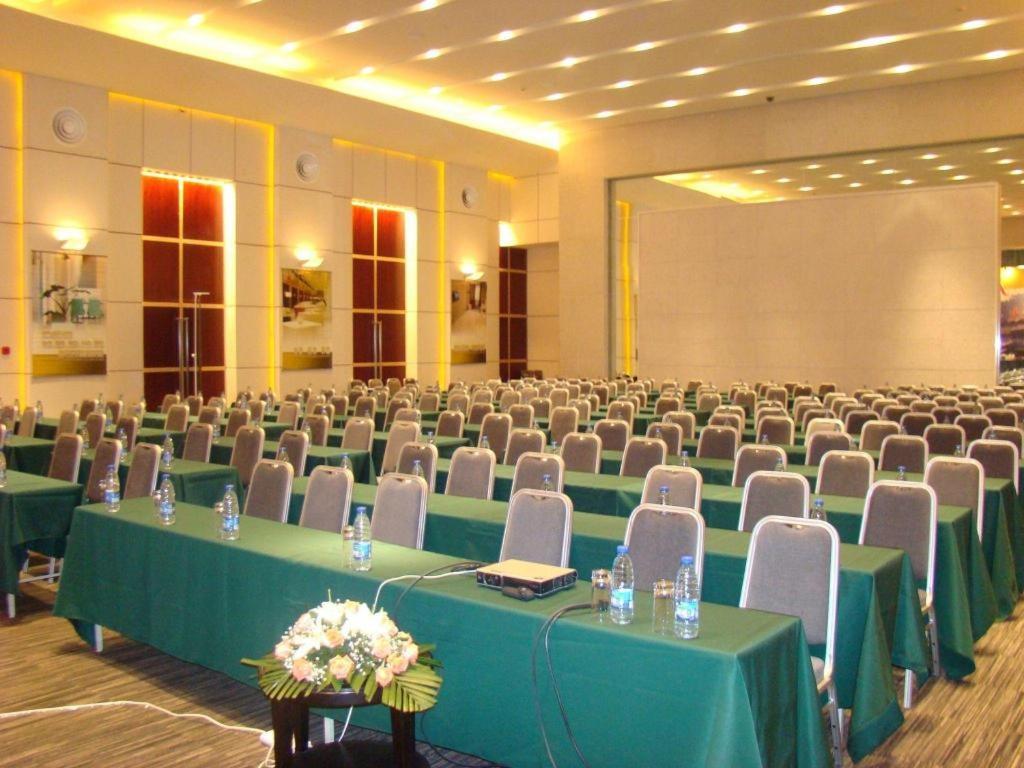 Jingjiang Inn Select Shanghai New Hongqiao Esterno foto